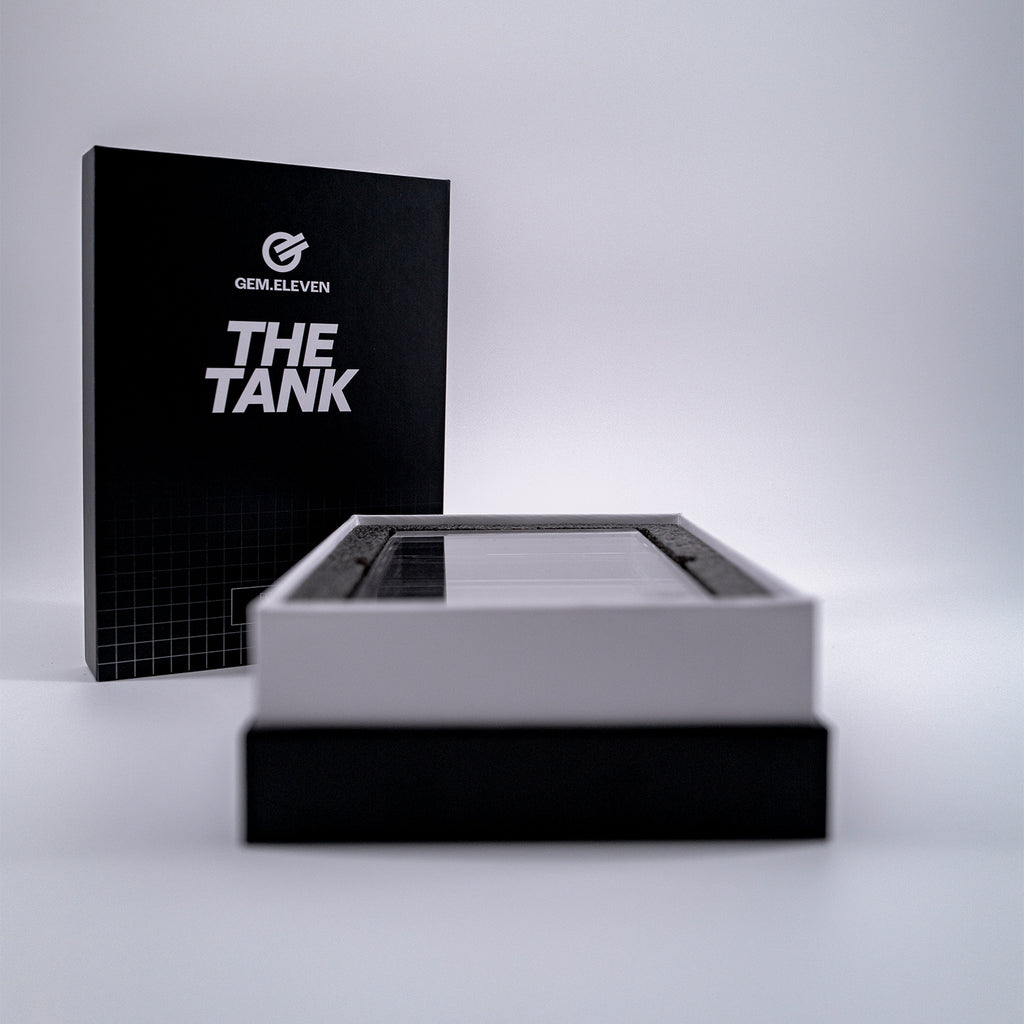 Gem.Eleven The Tank – Display Case für PSA, CGC & TAG Slabs