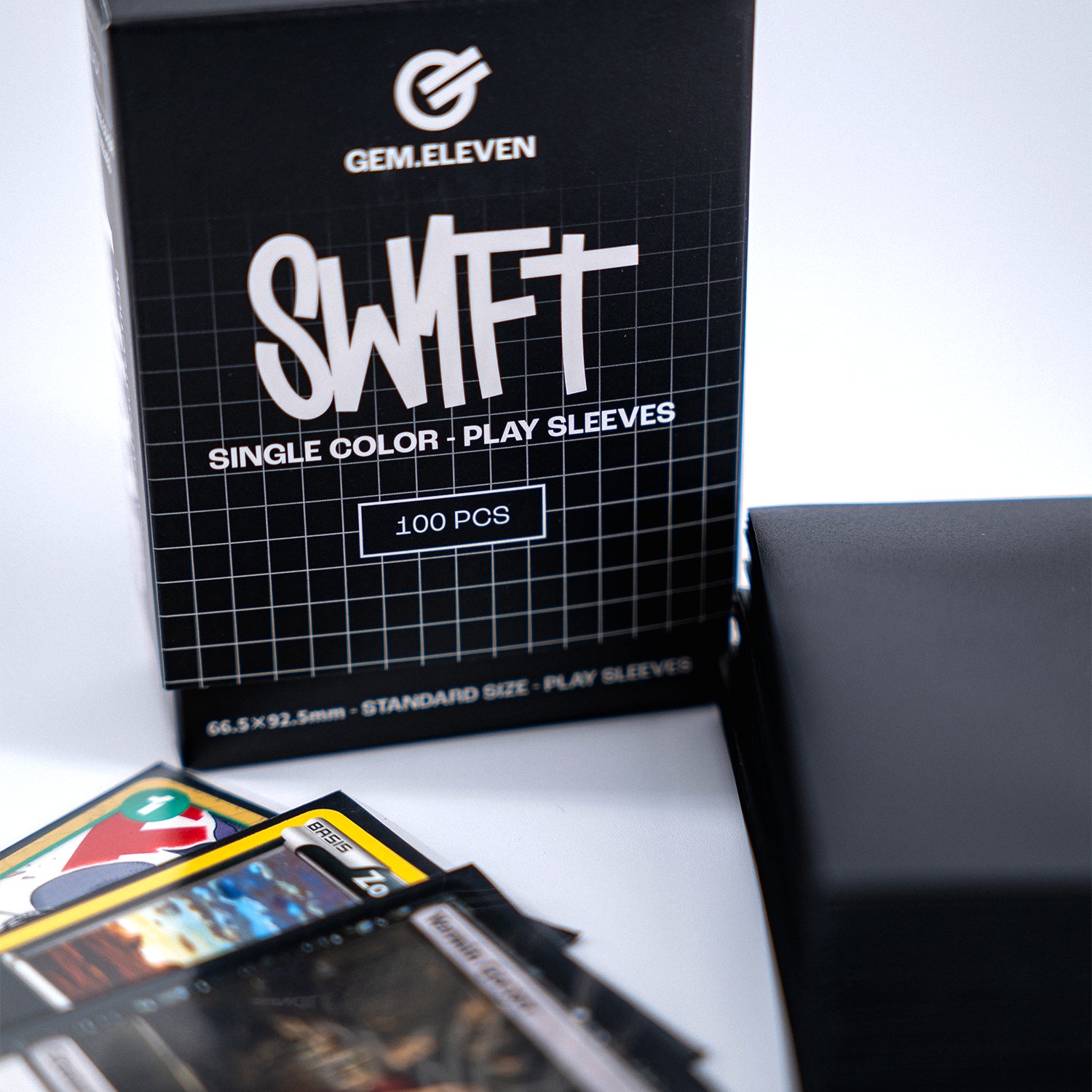 Gem.Eleven Swift Play Sleeves – 100 Standard TCG-Schutz