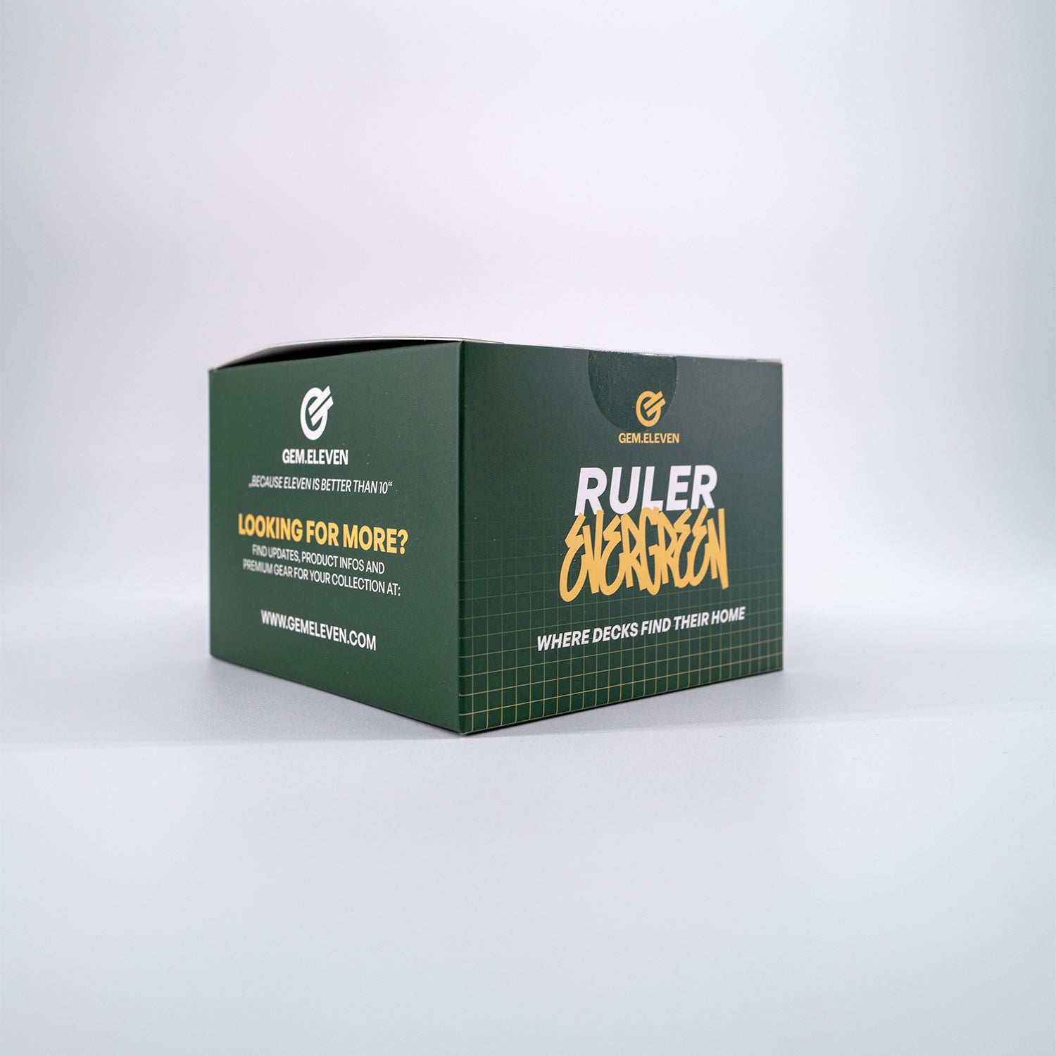 Gem.Eleven Ruler Evergreen – Premium Deckbox für 100+ Karten