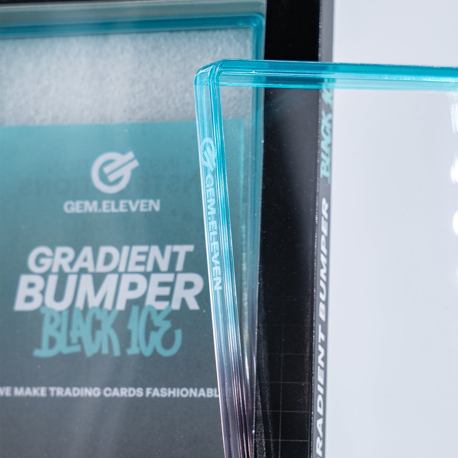 Gem.Eleven Gradient Bumper Black Ice – PSA & CGC Slab Schutz